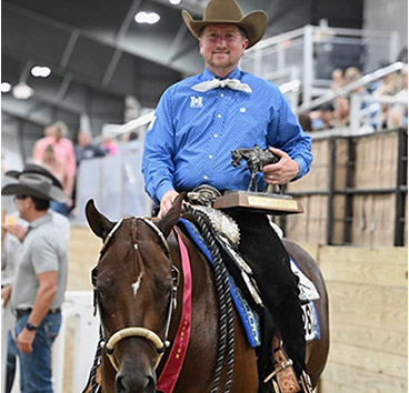 Kyle and Maybelline Win Sunday’s Madness Western Pleasure
